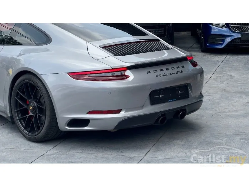 2018 Porsche 911 Carrera GTS Coupe