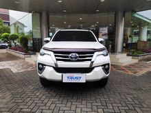 2016 Toyota Fortuner 2.4 VRZ SUV FREE SERVICE 1 YEAR