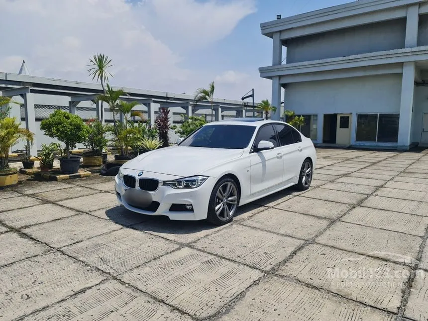 Jual Mobil BMW 340i 2016 M Sport 3.0 di DKI Jakarta Automatic Sedan ...