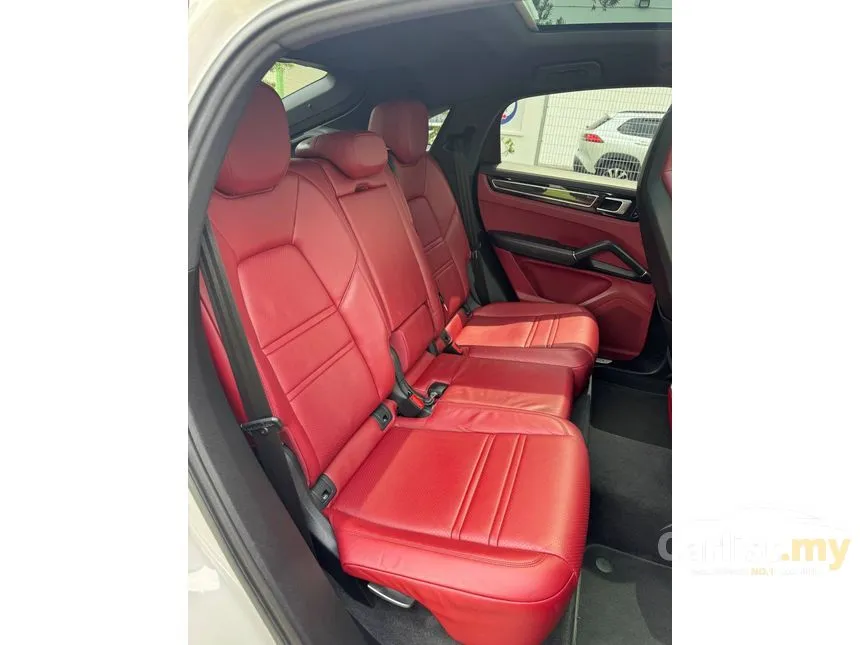 2021 Porsche Cayenne Coupe