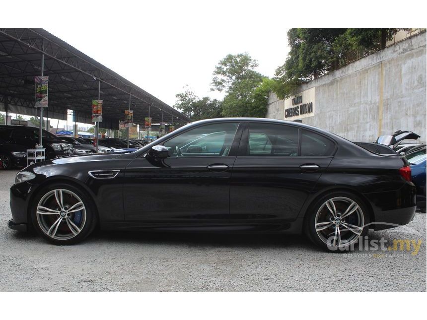 BMW M5 2011 4.4 in Selangor Automatic Sedan Black for RM 