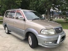 Toyota Unser 1.8 LGX (MT) 2004