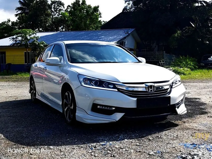 2016 Honda Accord VTi-L Sedan