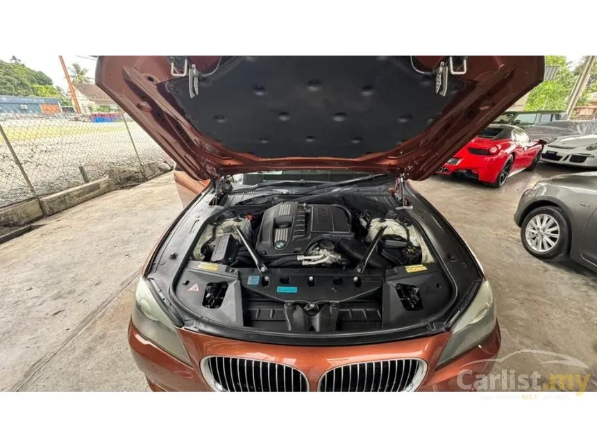 2012 BMW 740Li Sedan