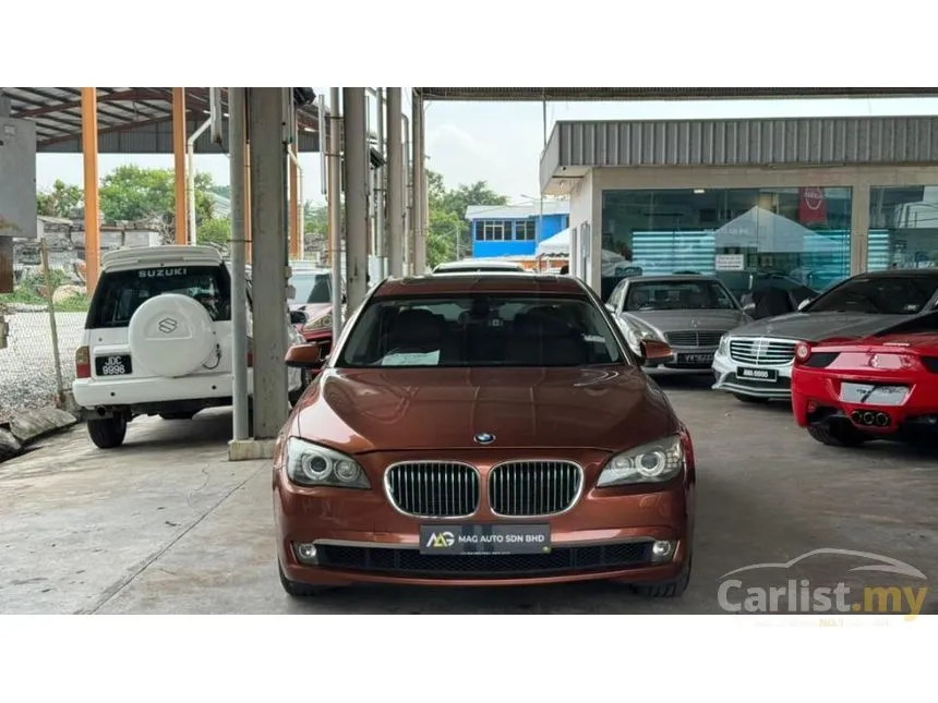 2012 BMW 740Li Sedan
