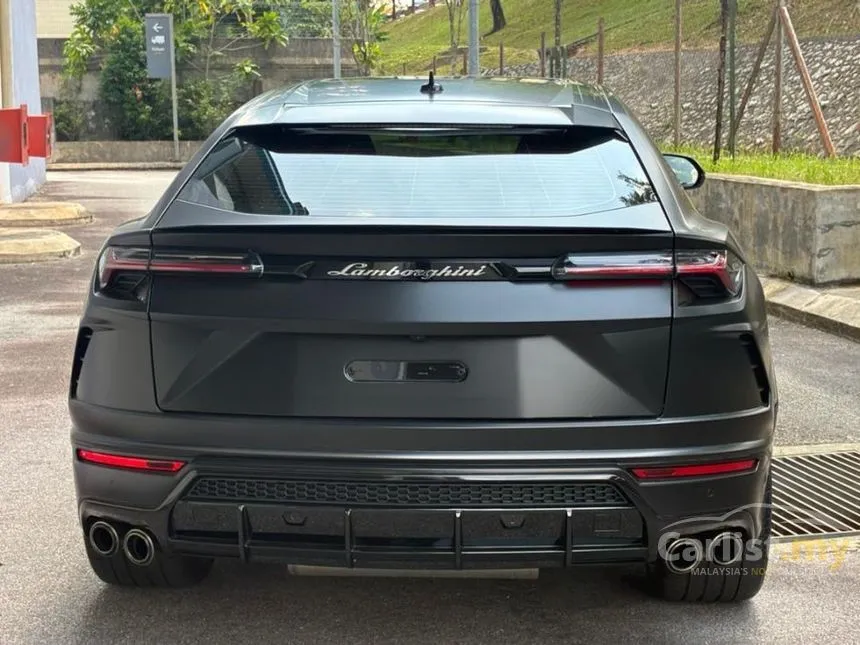 2022 Lamborghini Urus SUV