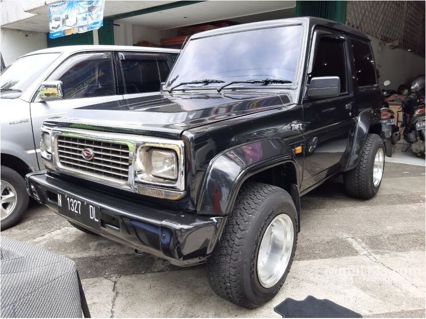 Jual Mobil Daihatsu Taft 1997 GT 2.8 di Jawa Timur Manual SUV Hitam Rp 