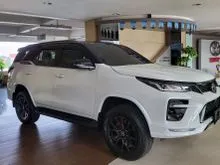 2025 Toyota Fortuner 2,8 VRZ 4x4 SUV GR Sport TSS Warna Two Tone Hitam Putih Ready Harga Call Me