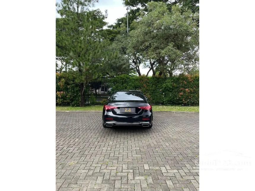 2023 Mercedes-Benz C300 AMG Line Sedan