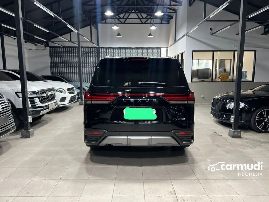 2023 Lexus LX600 Wagon