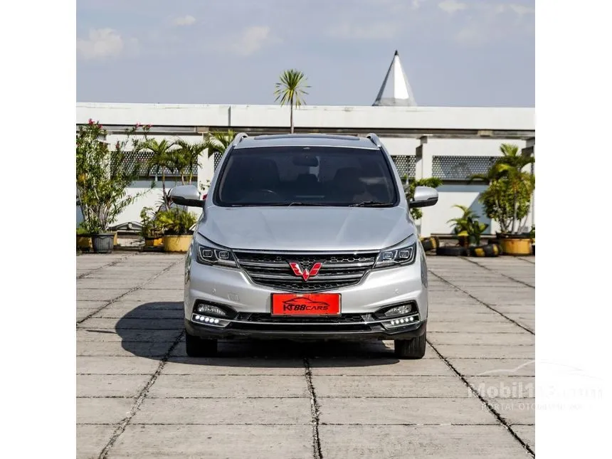Jual Mobil Wuling Cortez 2018 L Lux+ 1.8 di DKI Jakarta Automatic Wagon Silver Rp 115.000.000