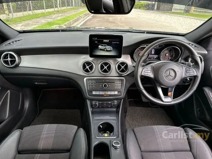 2017 Mercedes-Benz GLA200 SUV
