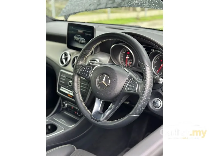 2017 Mercedes-Benz GLA200 SUV