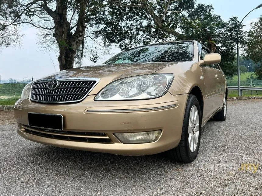 2004 Toyota Camry E Sedan
