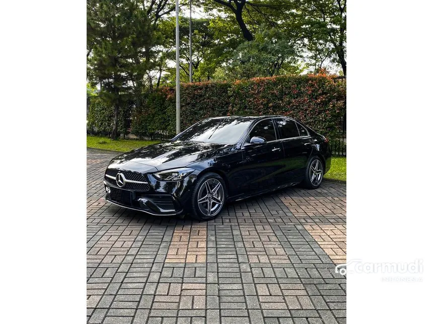 2022 Mercedes-Benz C300 AMG Line Sedan
