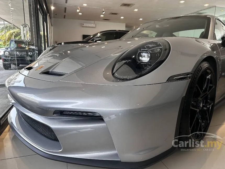 2022 Porsche 911 GT3 Touring Coupe