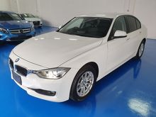 2014 BMW 320i 2.0 Luxury Line Sedan