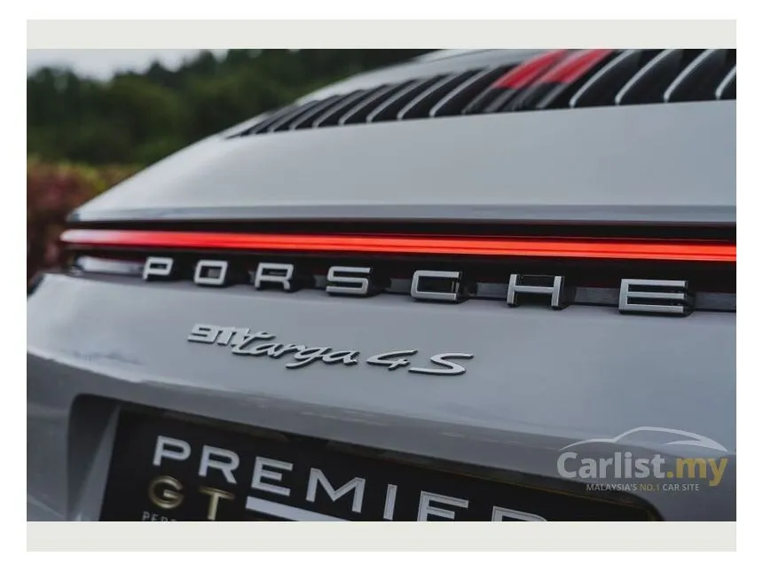 2020 Porsche 911 Carrera 4S Coupe