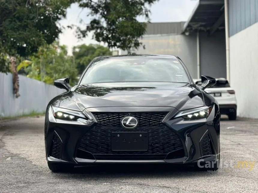 2022 Lexus IS 300 F Sport Sedan