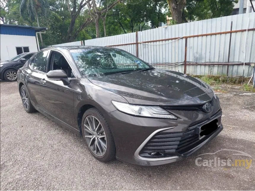 Used 2022 Toyota Camry 2.5 V Sedan facelift(please call now for best ...