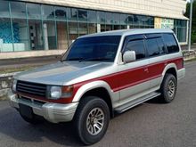 1997 Mitsubishi Pajero 2.5 Base Spec SUV