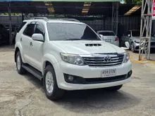 2013 Toyota FORTUNER 3.0 (ปี 12-15) V SUV