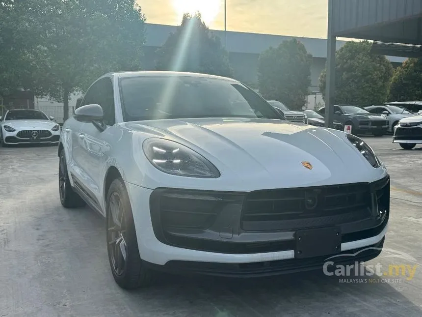 2023 Porsche Macan SUV