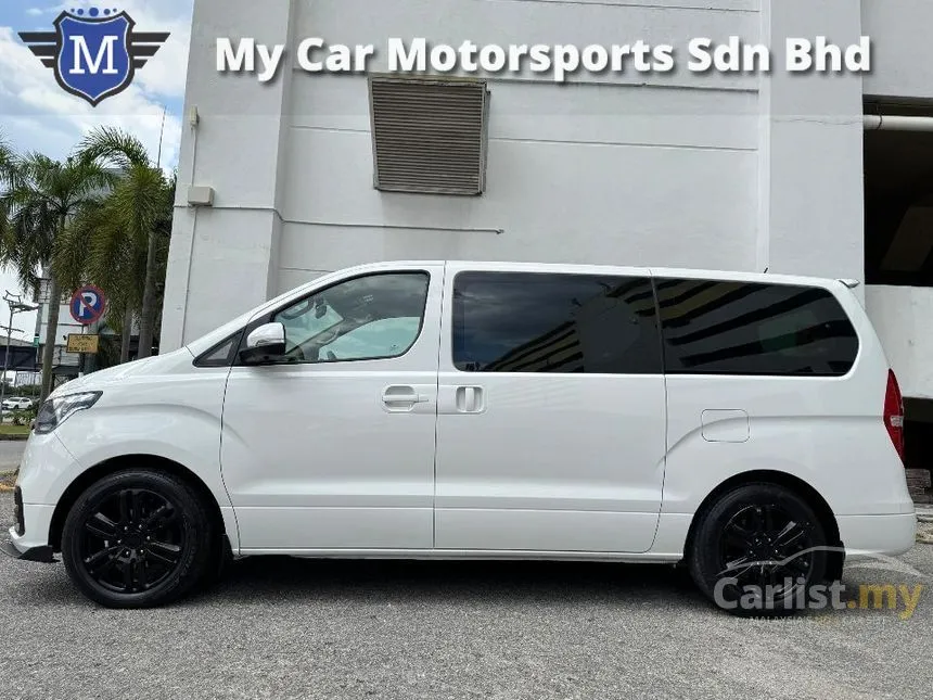 2019 Hyundai Grand Starex Executive MPV