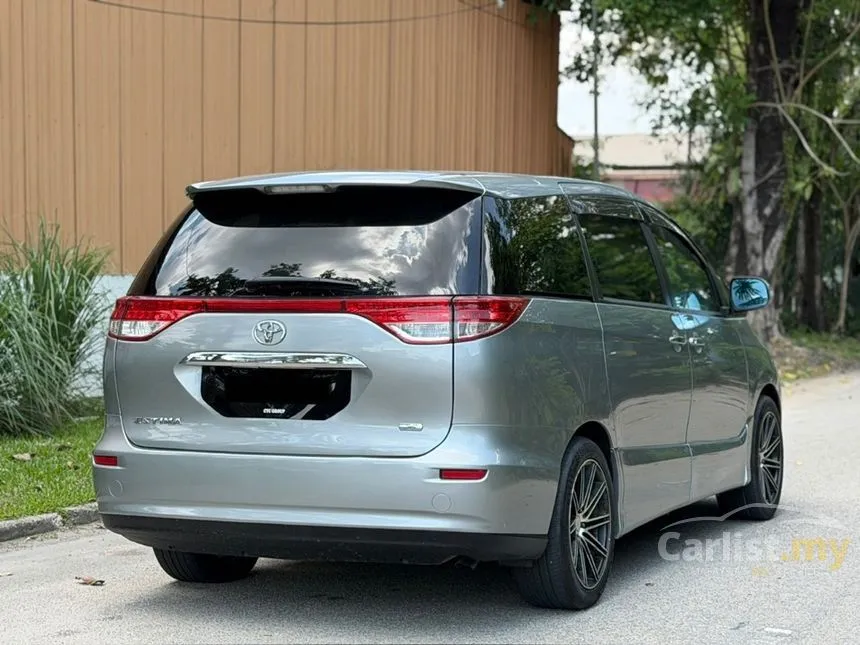 2011 Toyota Estima MPV