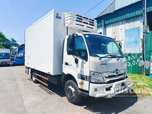 2026 Hino 300 4.0 Lorry