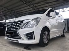 2018 Hyundai Grand Starex 2.5 Royale Premium MPV