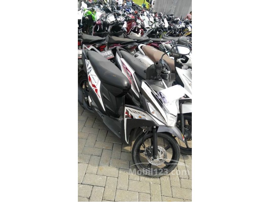 Jual Motor Yamaha Mio 2015 M3 125 0.1 di DKI Jakarta ...