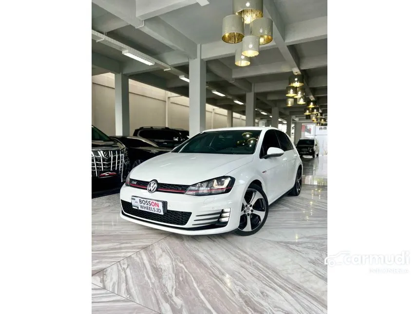 2014 Volkswagen Golf GTI Hatchback