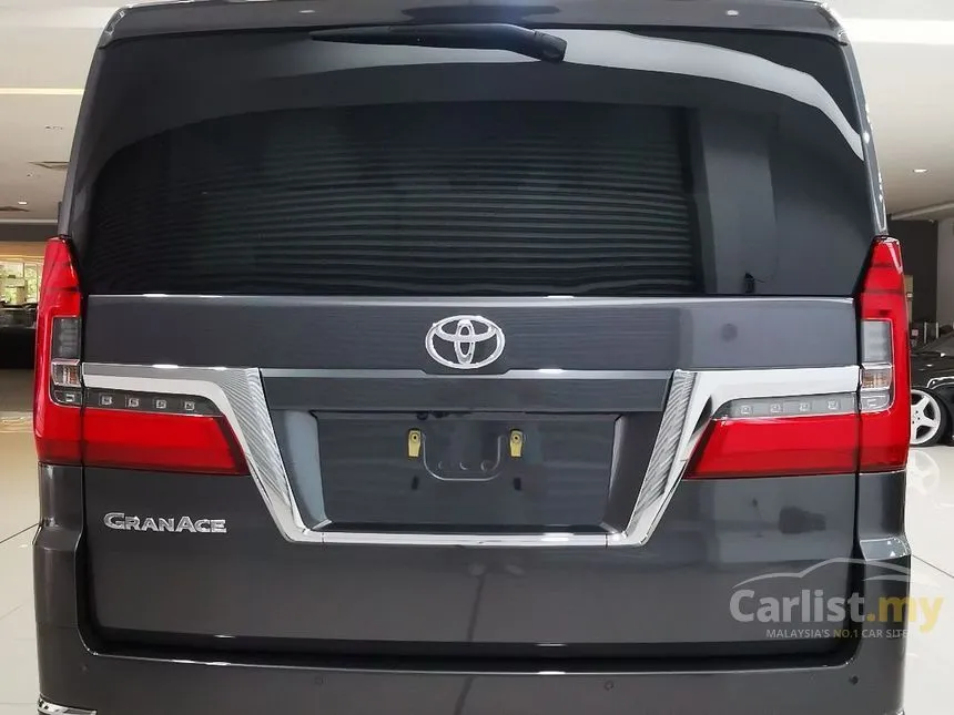 2020 Toyota Granace MPV