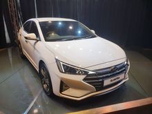 2019 Hyundai Elantra only RM96000