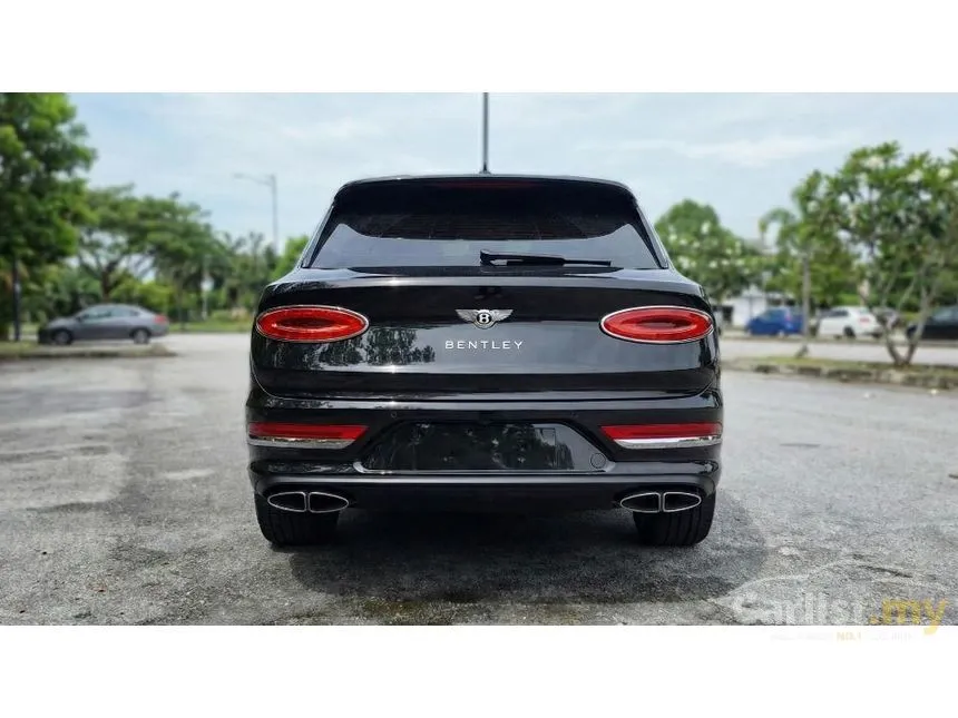 2024 Bentley Bentayga Azure EWB SUV