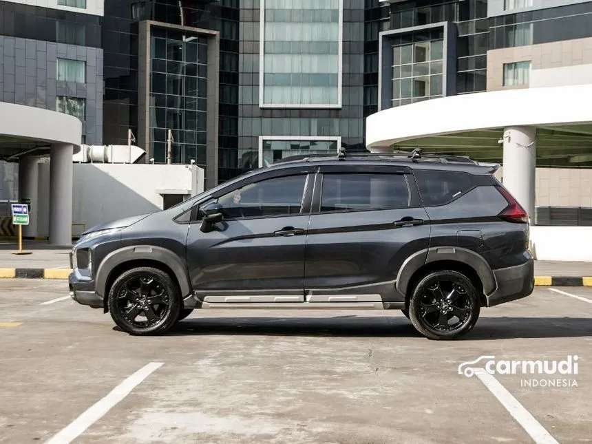 2021 Mitsubishi Xpander Cross Rockford Fosgate Black Edition MPV