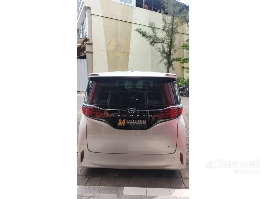 2024 Toyota Alphard HEV MPV