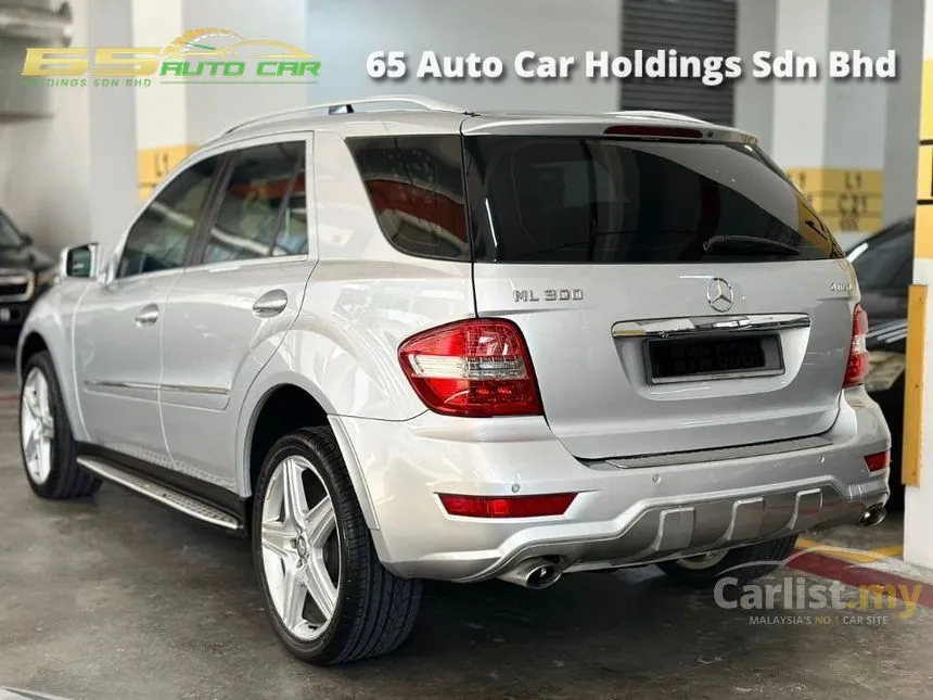2011 Mercedes-Benz ML300 SUV