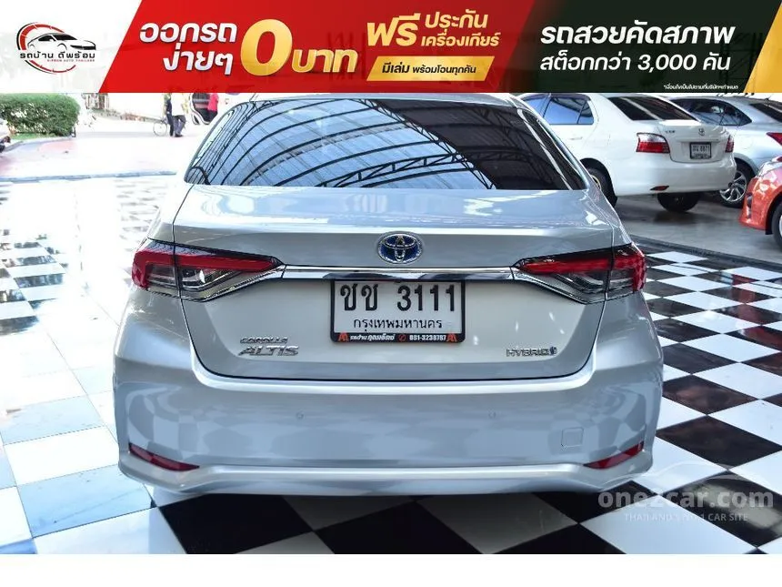 2020 Toyota Corolla Altis Hybrid Mid Sedan