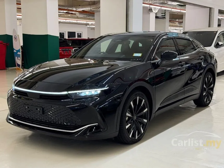 2023 Toyota Crown RS Advance Sedan