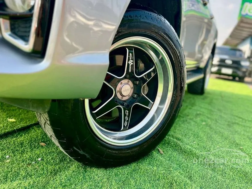 2019 Toyota HILUX REVO E Prerunner Double Cab Pickup