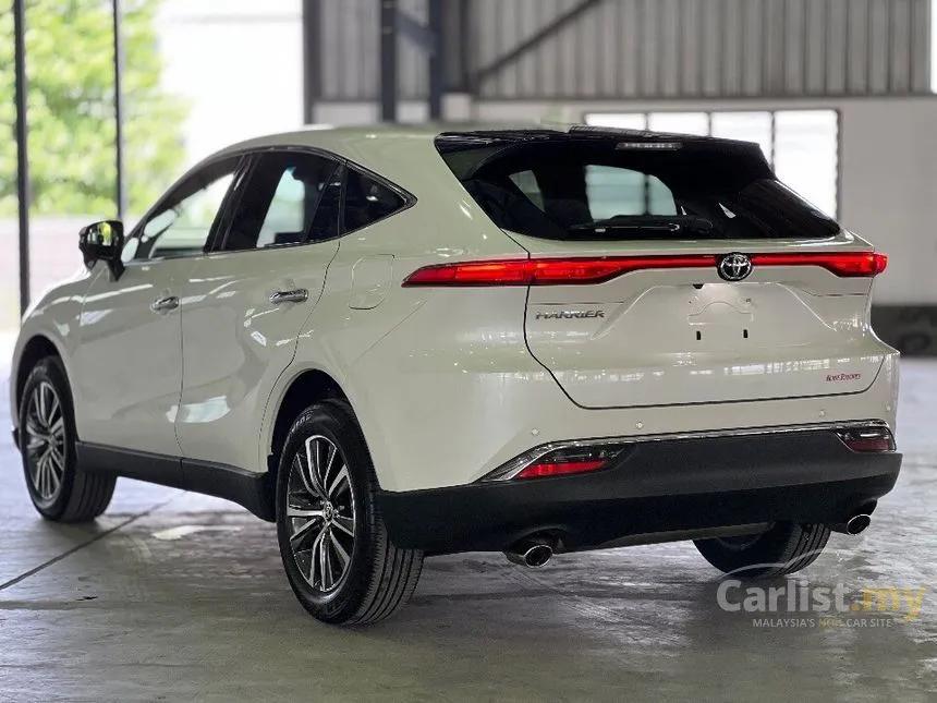 2022 Toyota Harrier Luxury SUV