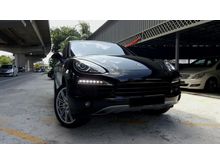 Porsche Cayenne 4.8 GTS 2 YEARS WARRANTY 2012,SUN ROOF,FULL LEATHER SEATS,4.8CC HIGH SPEC MODEL NEW CAR WAS 870K,POWER BOOT,ONE DATO SRI OWNER
