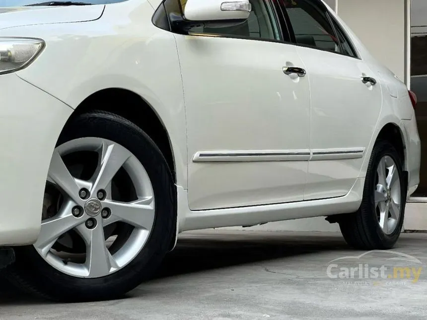 2011 Toyota Corolla Altis G Sedan