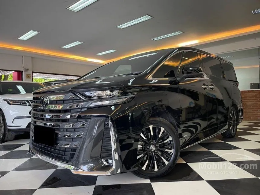 Jual Mobil Toyota Vellfire 2024 HEV Executive Lounge VIP Type 2.5 di DKI Jakarta Automatic MPV Hitam Rp 1.725.000.000