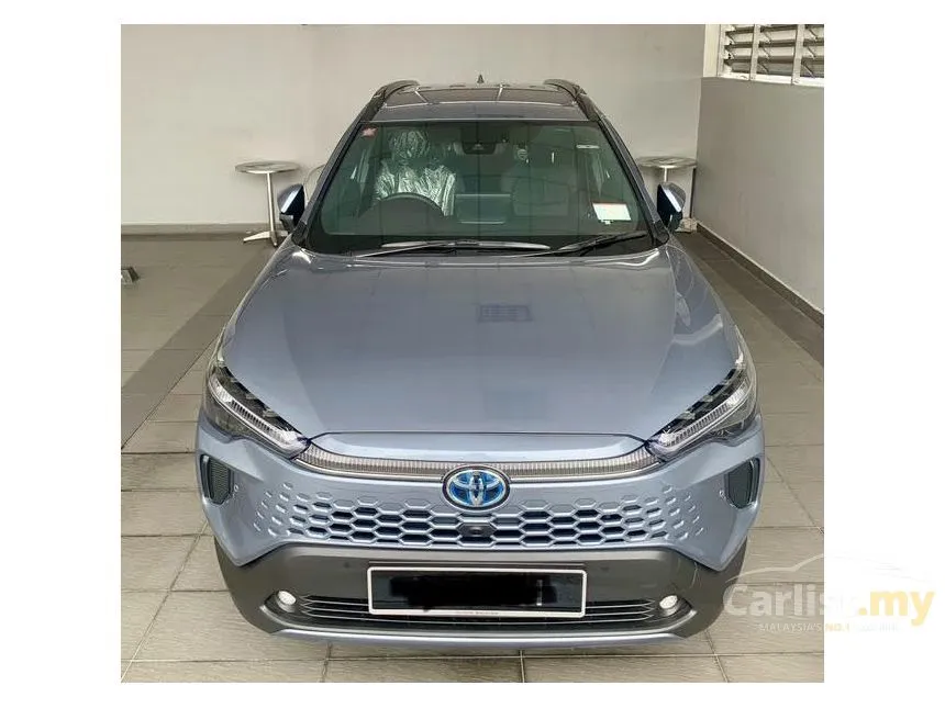 2025 Toyota Corolla Cross V SUV