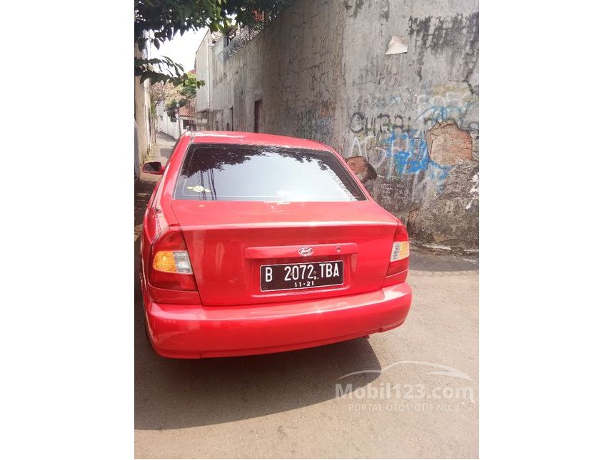 Jual Mobil  Hyundai  Accent Verna 2001  GLS 1 5 di DKI 