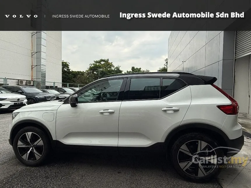 2021 Volvo XC40 Recharge T5 R-Design SUV