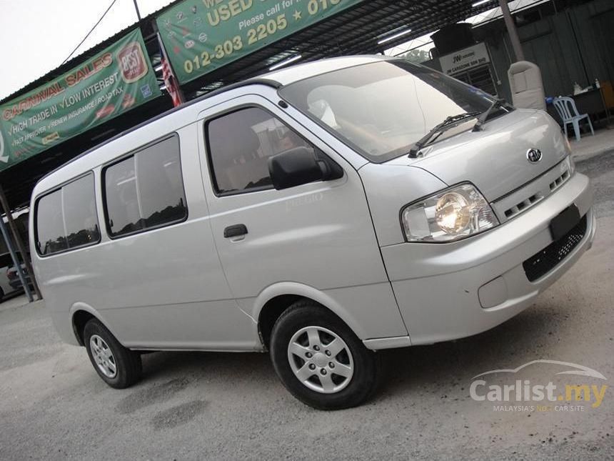 kia pregio van